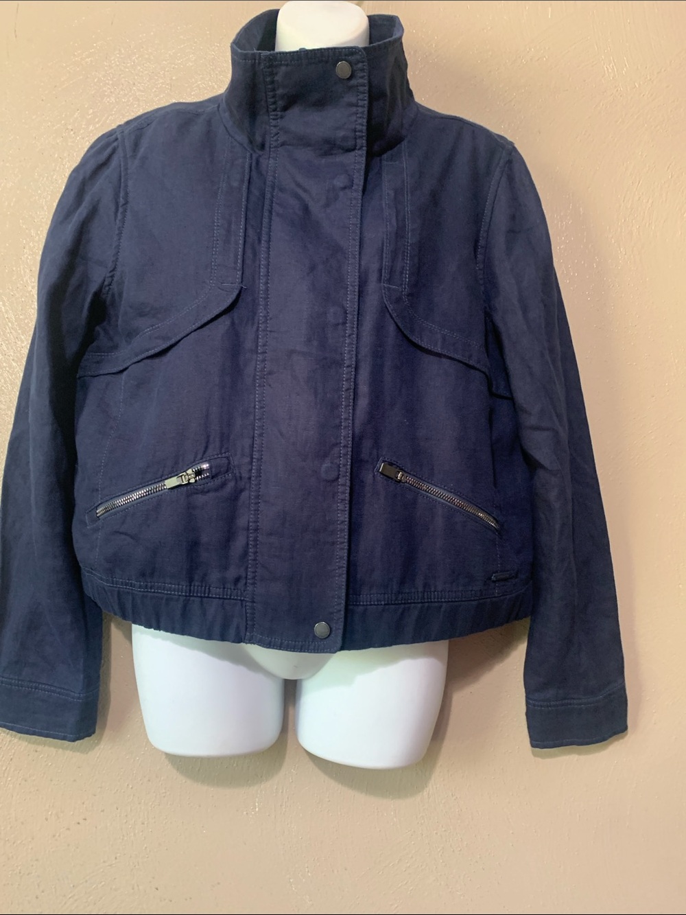 Athleta Sahara Navy Linen Utility Jacket with Stand Collar and Zipper Pockets